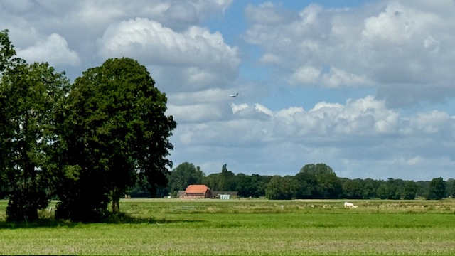 Vliegtuig boven het Natura2000-gebied